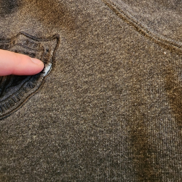 Roots Canada button down sweatshirt - Picture 16 of 16